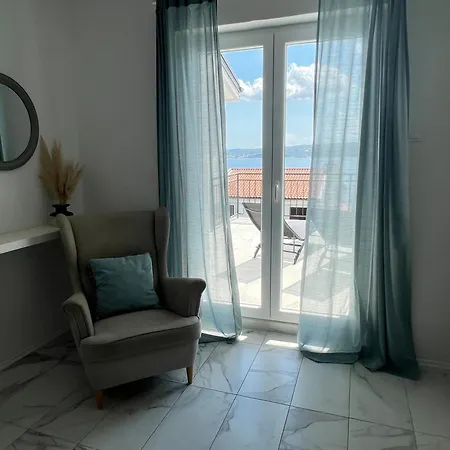 Apartment Moro *